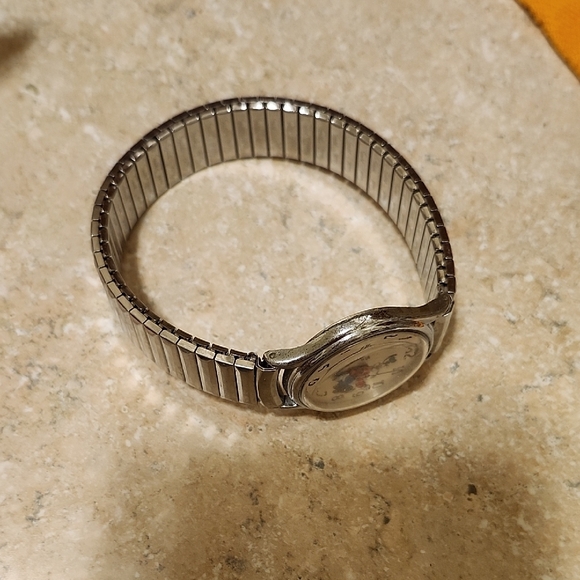 Vintage Disney Goofy Watch - Picture 2 of 6